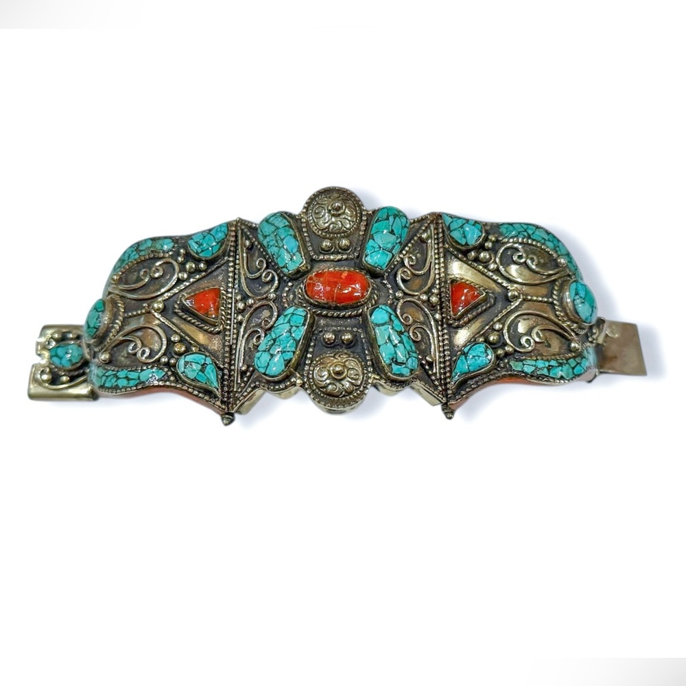 Vintage Tibetan / Nepali Silver Hinged Bracelet with Turquoise and Coral - Picture 14 of 16